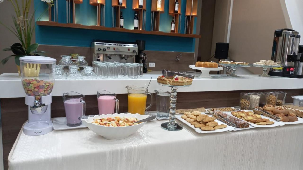 Hotel Innova Tarija Zewnętrze zdjęcie
